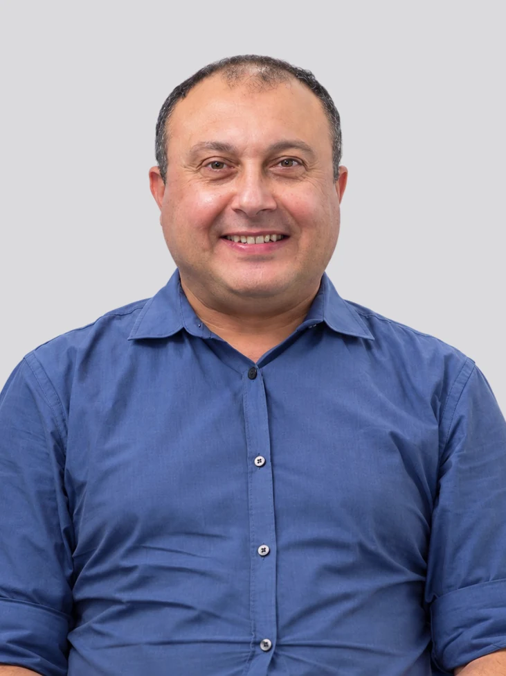 Portrait of Dr. Nael Malik